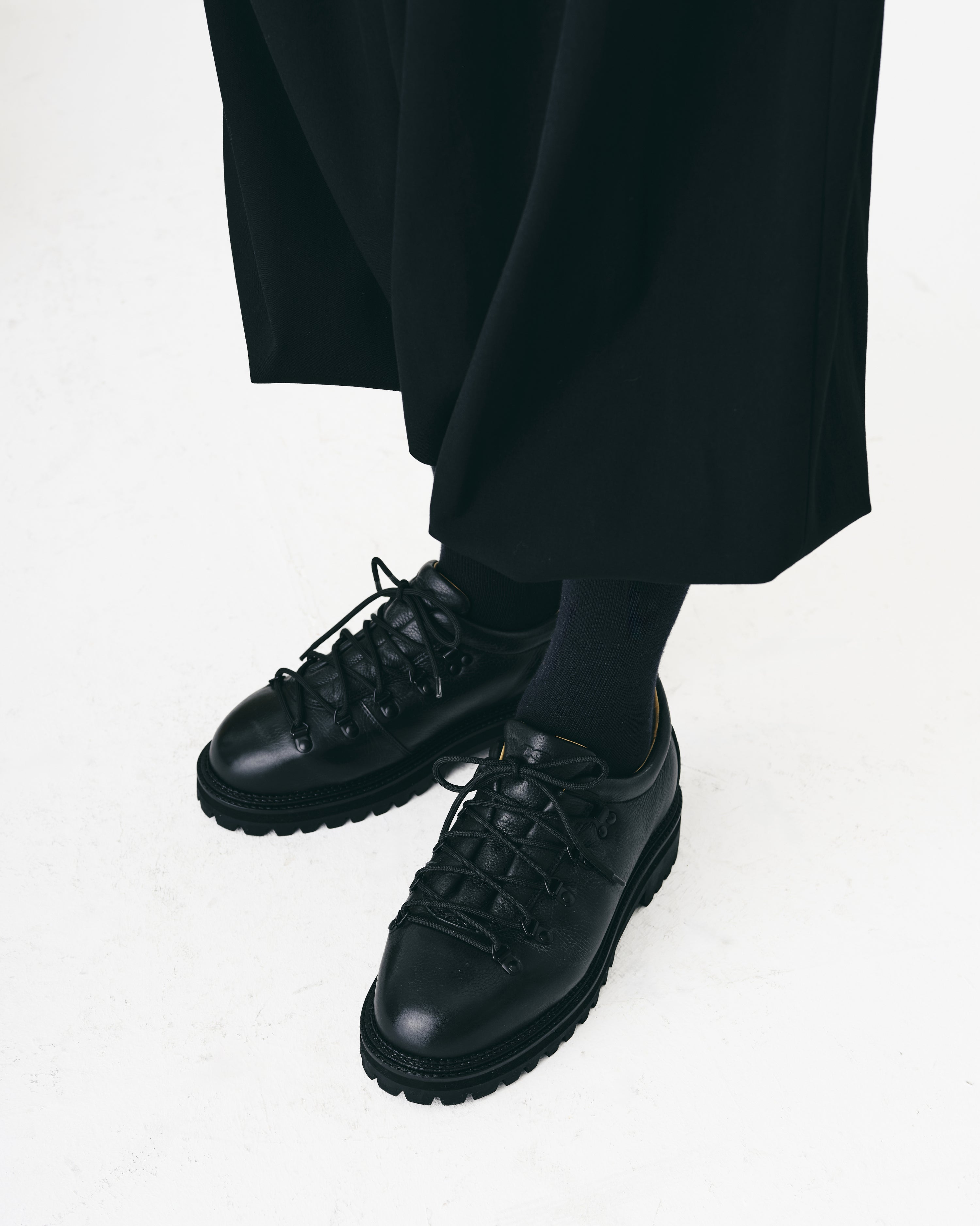 Hiking Boot Lo Black Floater