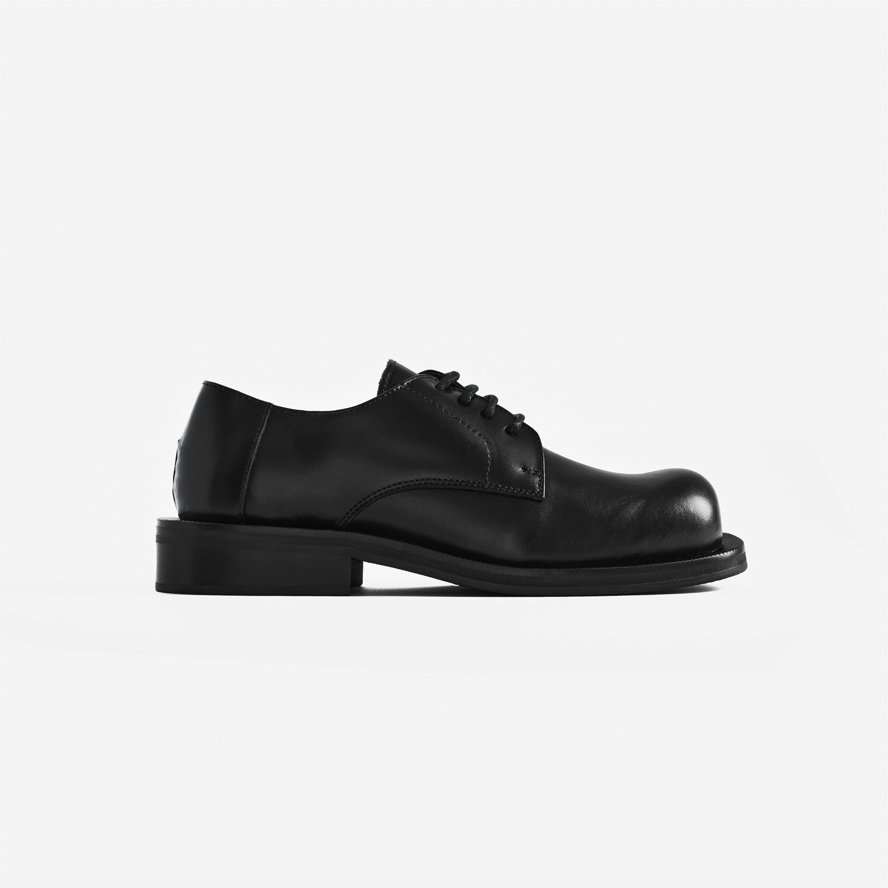 Derby Wide Toe Black