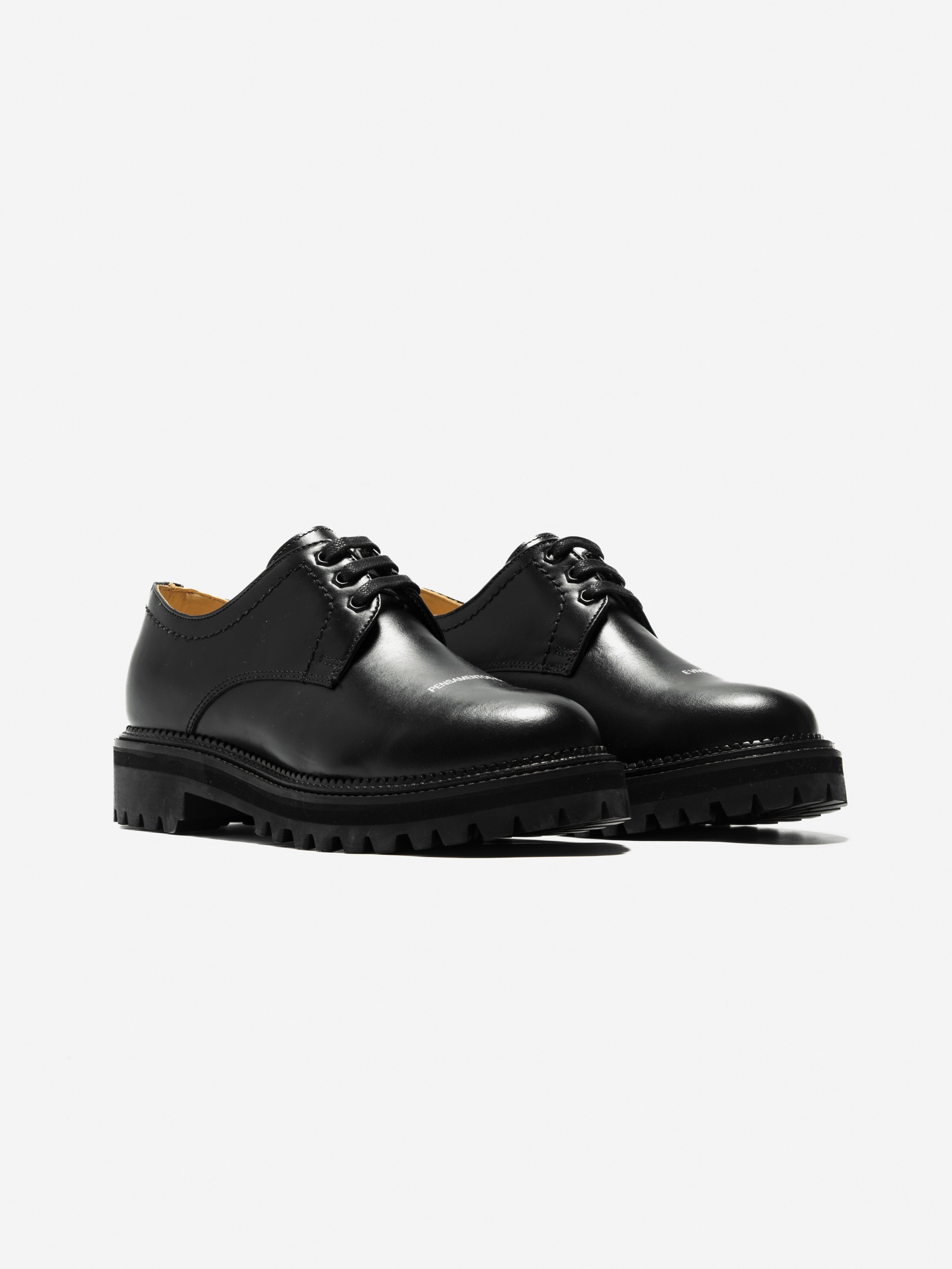 Derby Black "Pensamentos Idos"