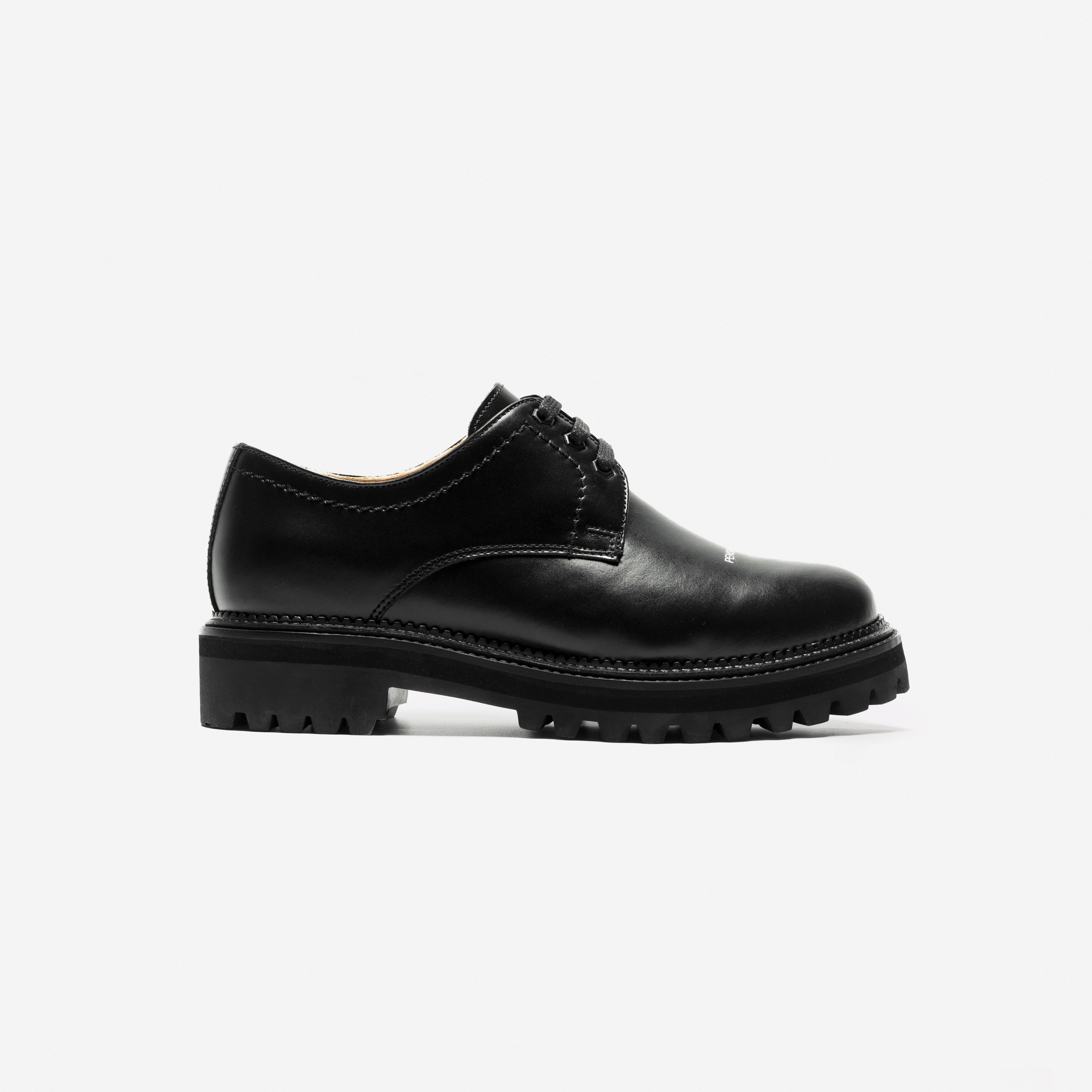 Derby Black "Pensamentos Idos"