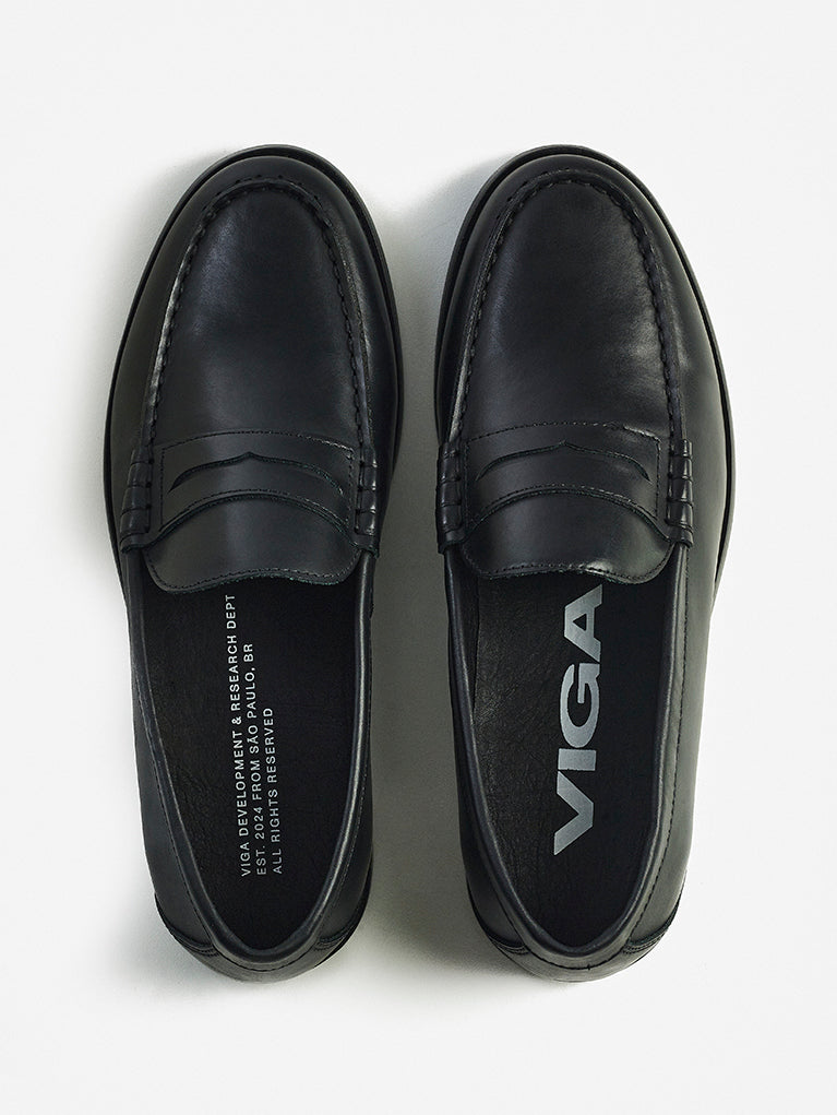 Moc Toe Black